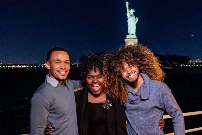 Holiday Dinner Cruise with Cocoa - The Experience: A Detailed Look at the Cruise