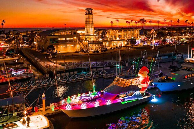 Holiday Lights Cruise Throughout Luxurious Newport Beach Harbor - Good To Know