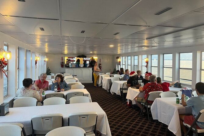 Holiday Nights Boat Ride in Saint Cloud Florida - Logistics