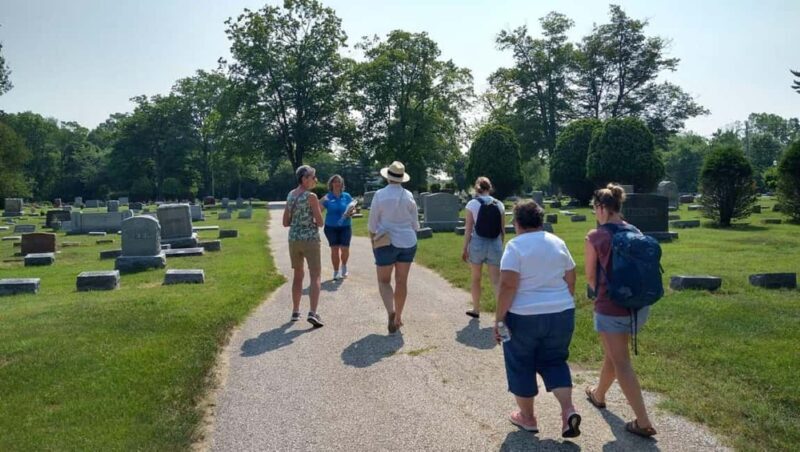 Holland: Pilgrim Home Cemetery Walking History Tour - Good To Know