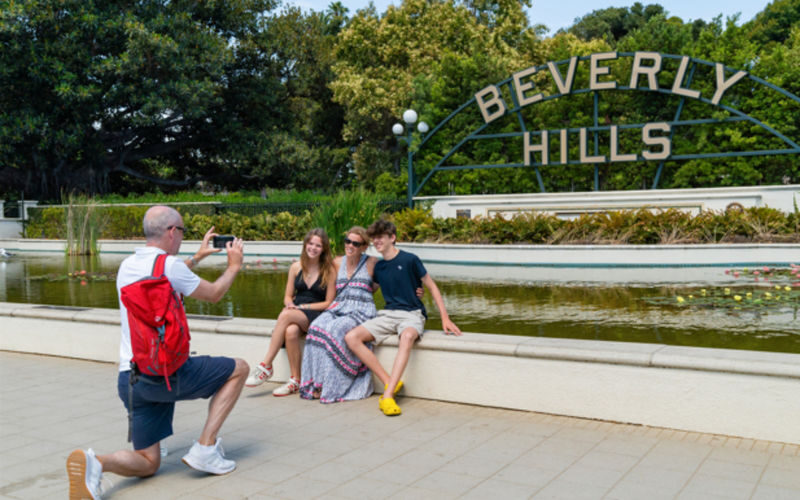 Hollywood, Beverly Hills & Celebrity Homes Open Air Tour - What to know before you book