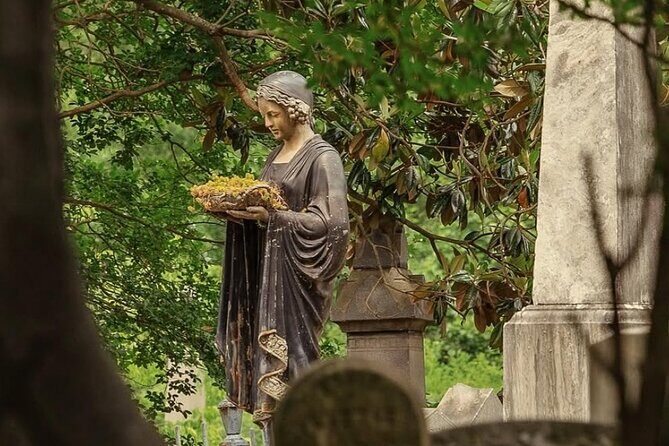 Hollywood Cemetery Hills and History - Practical Details to Keep in Mind