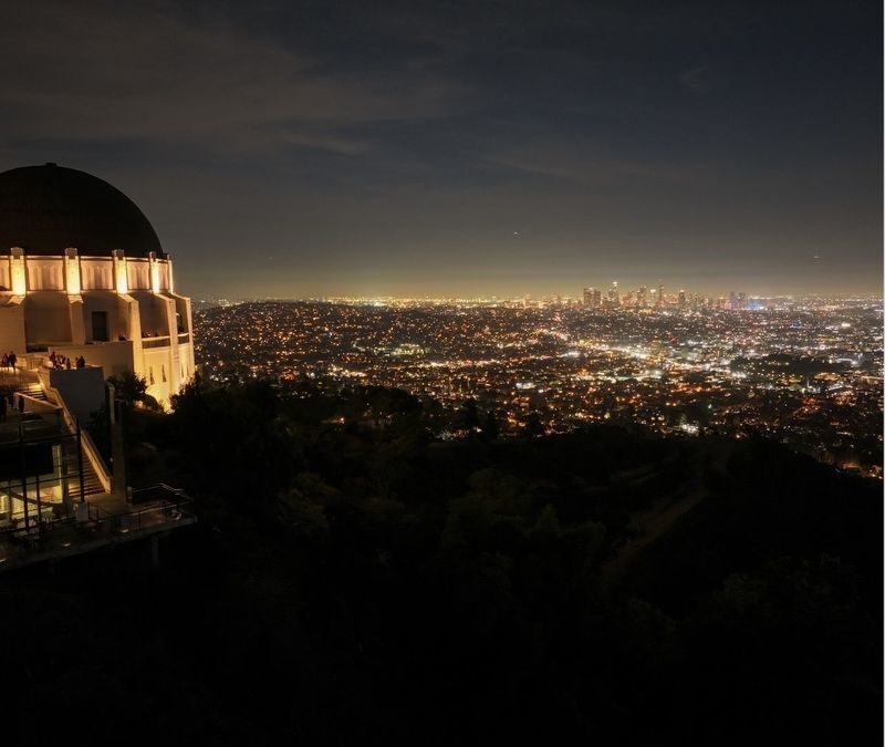 Hollywood Night Tour in Los Angeles with Griffith Observatory - Is the price worth it?