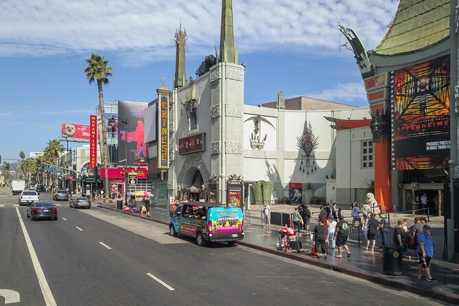 Hollywood Sightseeing and Celebrity Homes Tour by Open Air Bus - Famous Landmarks and Celebrity Homes
