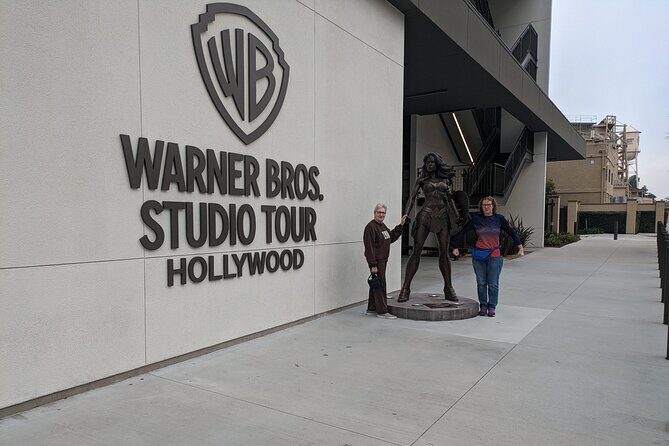 Hollywood Walk of Fame and Warner Bro Studio Tour and Lunch stop - Good To Know