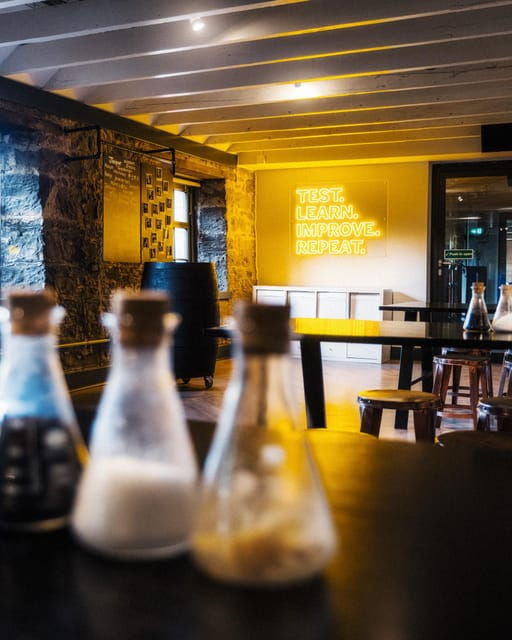 Holyrood Distillery Gin Tasting & Cocktail Making Experience - Foreign Language Tours