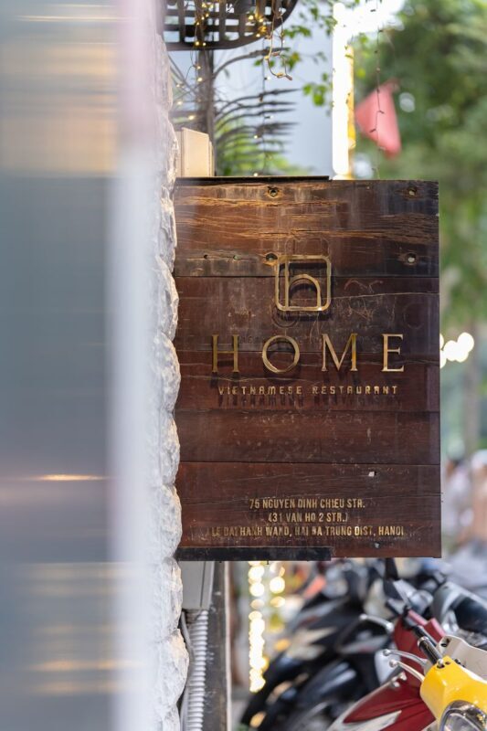 HOME Hanoi Restaurant: Premium Set Menu Dining Experience in Ha Noi - A villa meal near Hanoi’s main sights