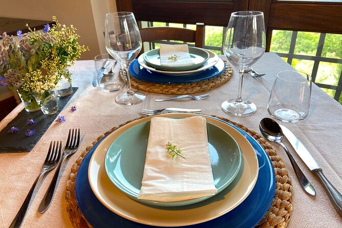 Homemade Dinner and Oil Tasting Tour in a Tuscan Farm - Beverages and Farm Presentation