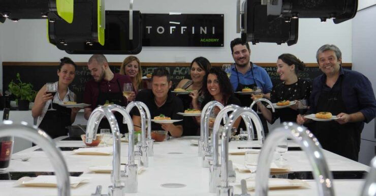 Homemade Neapolitan Pizza Experience - Experience Highlights