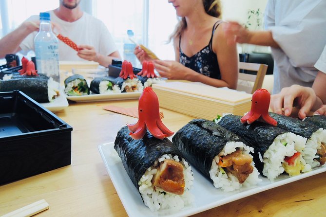 Homemade Sushi and Supermarket Tour in Kamakura - Savoring Homemade Sushi