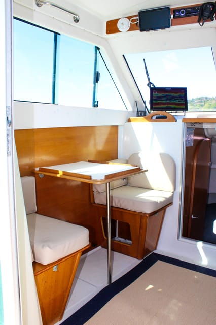 HONDARRIBIA: BOAT RENTAL - Activity Overview