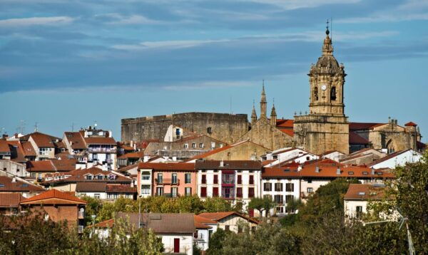 Hondarribia: Essential Walking Tour of the Citys Landmarks - Tour Castle of Charles V