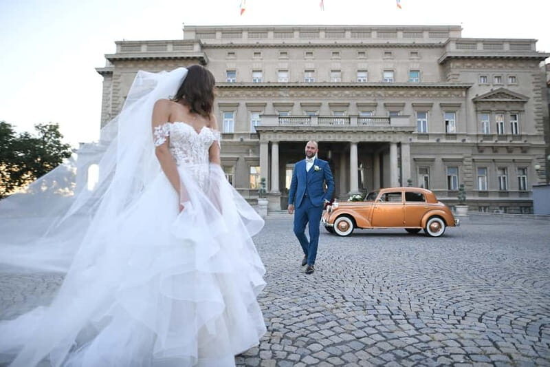 Honeymoon photography session in Belgrade - Why Choose This Honeymoon Photography Session?