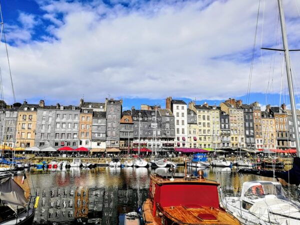 Honfleurs Landmarks & Gems E-Bike Tour - Booking and Cancellation Policy