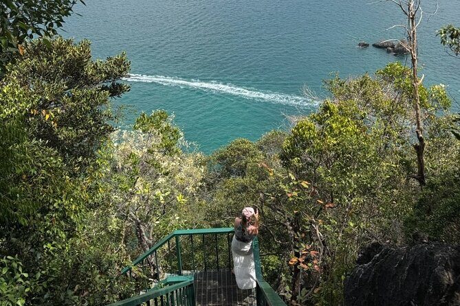 Hong Island Speed Boat Tour From Krabi - Group Size and Logistics