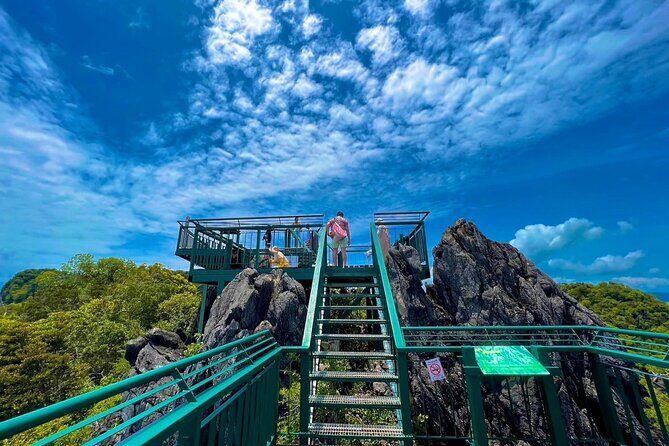 Hong Islands Trip Premium Speedboat from Krabi - The Experience in Detail