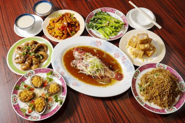 Hong Kong: Aberdeen Audio-Guided Tour and Houseboat Visit - Frequently Asked Questions