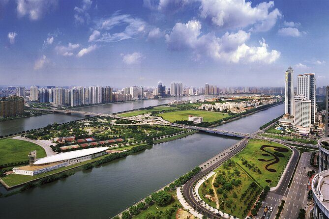 Hong Kong Airport (HKG) Transfer to Guangzhou by Toyota Alphard - Price and Value