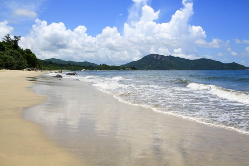 Hong Kong: Boat and NP360 Cable Car or Tai O Day Pass - Transportation and Flexibility