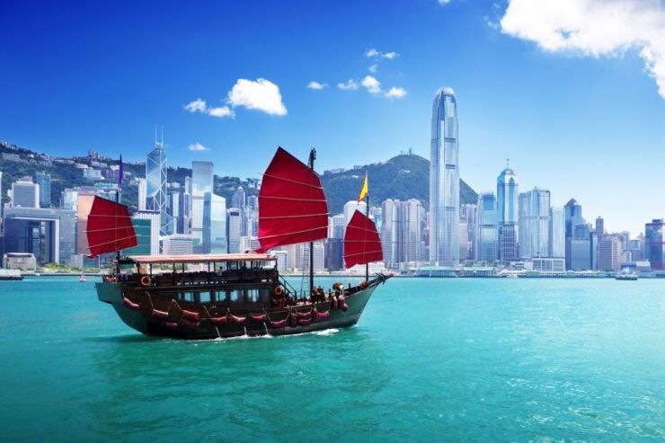 Hong Kong: City Landmarks Tour + Peak Tram Ticket + Lunch - Activity Highlights