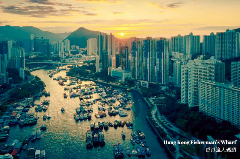 Hong Kong Fishermans Wharf Ticket | Enjoy a boat tour of Aberdeen Fishing Village, savor fresh seafood, visit the floating houseboat, try pier fishing, and experience the unique fishing culture of Hong Kong! - What to know before you book