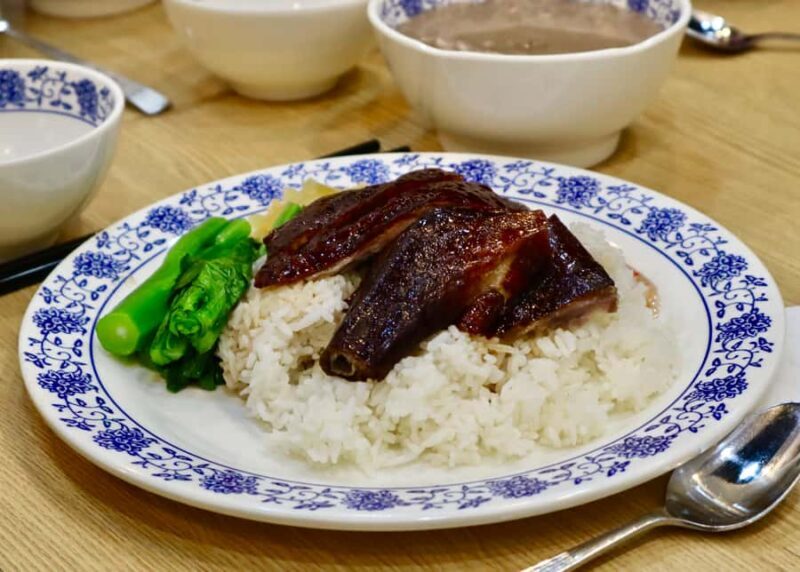 Hong Kong: Gems Food Tour with Dim Sum, Goose & 7+ Tastings - Exploring Hong Kong’s Culinary Heart with the Gems Food Tour