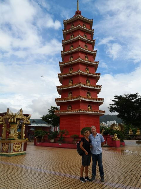 Hong Kong : Must-See Attractions Walking Tour - Itinerary Highlights