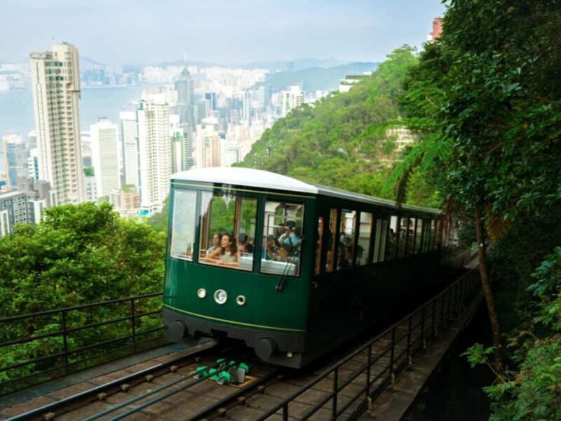 Hong Kong: Night Walking Tour, Tram Ride, & Victoria Peak - An In-Depth Look at the Tour Experience