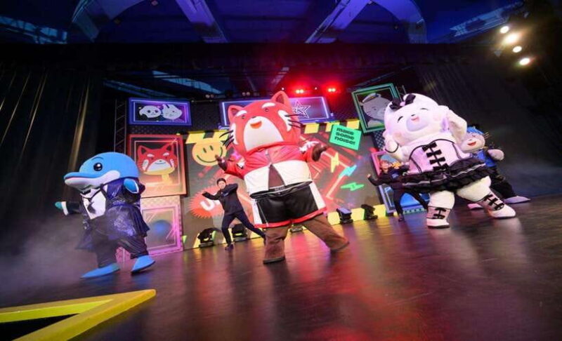 Hong Kong: Ocean Park Entry & Big Bus Hop-on Hop-off Tour - Who Will Love This Tour?