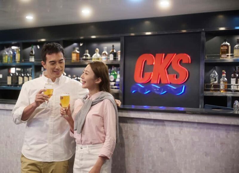 Hong Kong: Oriental Pearl Night Bar & Sightseeing Experience - Final Thoughts
