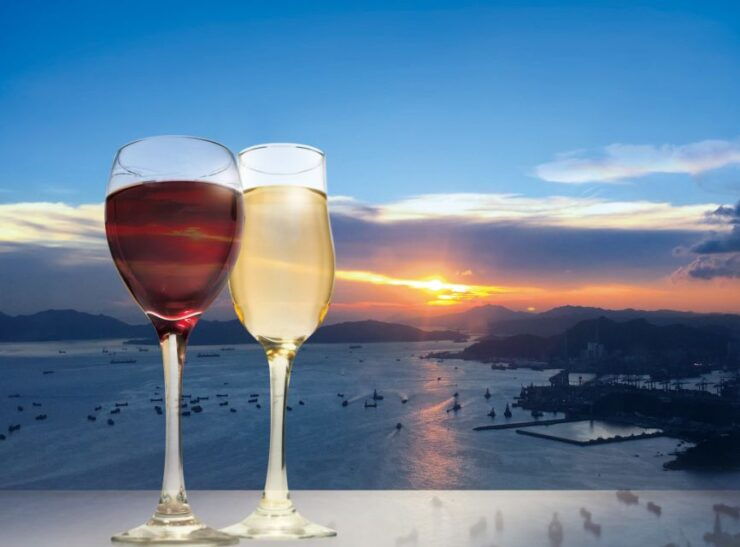 Hong Kong: Sky100 Observatory With Wine & Beverage Packages - Good To Know