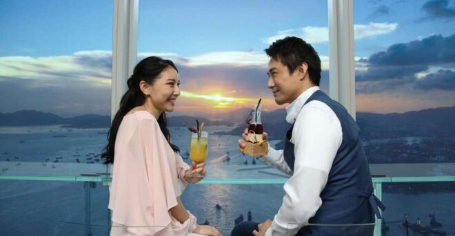 Hong Kong: Sky100 Observatory With Wine & Beverage Packages - Customer Reviews and Ratings