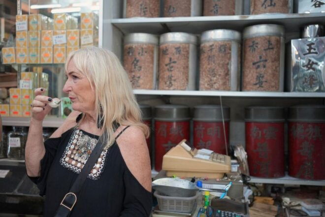 Hong Kong: Street Food Tasting Tour in Old Town Central - Itinerary Highlights