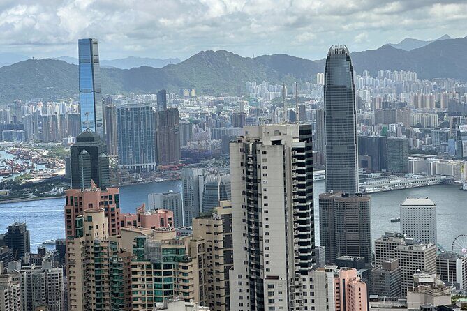 Hong Kong's Top 2 sites: Private Victoria Peak & Big Buddha Tour - What Travelers Should Keep in Mind