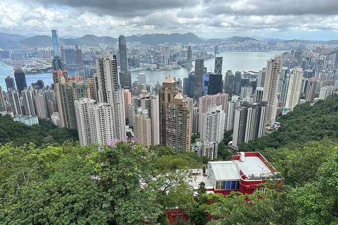 Hong Kong's Top 2 sites: Private Victoria Peak & Big Buddha Tour - Ngong Ping Village and the Cable Car