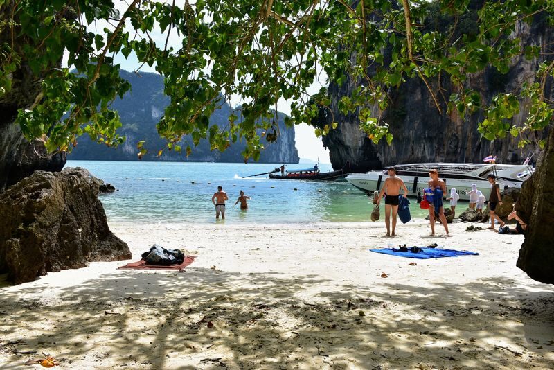 Hong & Paradise Island Maritime Odyssey by Speedboat from Krabi - The day at a glance