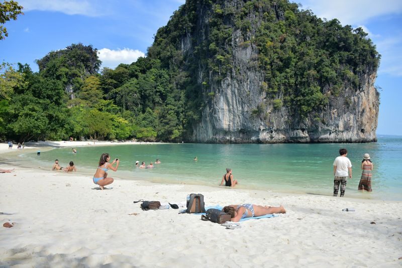 Hong & Paradise Island Maritime Odyssey by Speedboat from Krabi - The 419-step climb above the islands