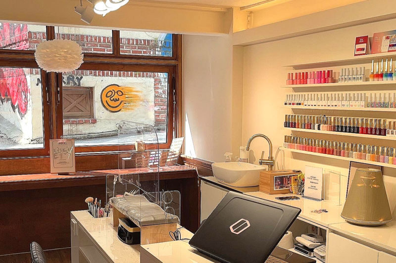 Hongdae Nail Art and Eyelash Perm at NailKimlee - Timing, access, and booking details