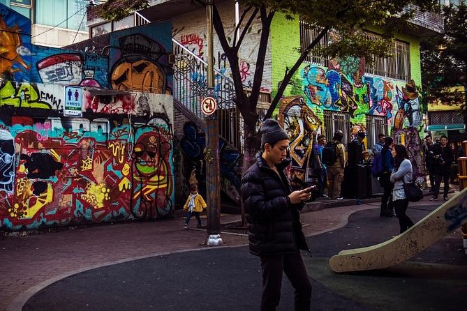 Hongdae Private Tours by Locals: 100% Personalized - Must-See Highlights of Hongdae
