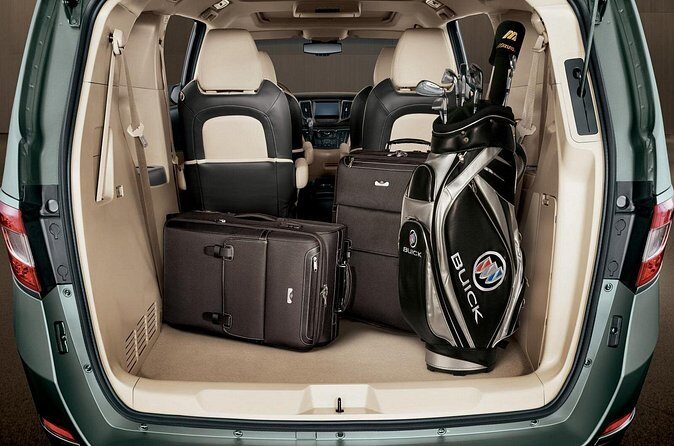 Hongkong Private Arrival Transfer: Railway Station to Hotel - Is it worth the price?