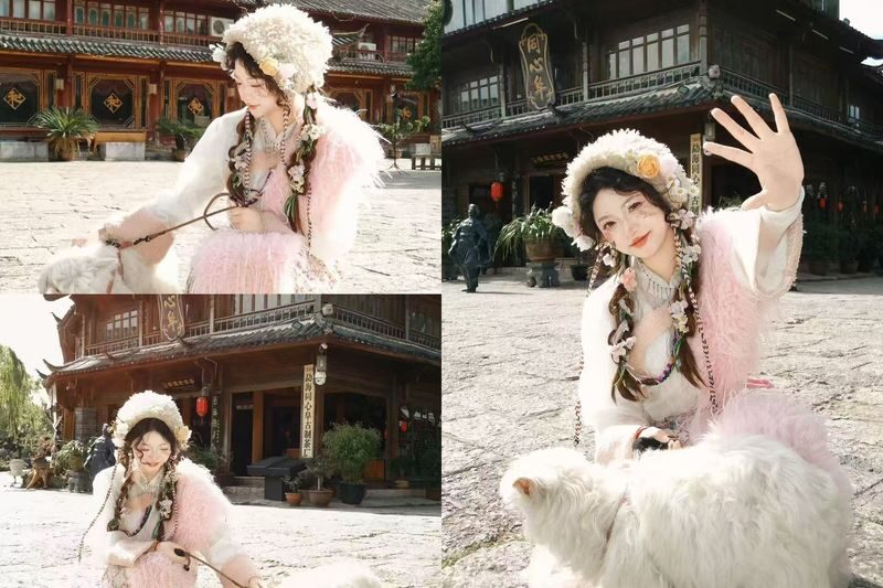 Hongyadong Hanfu Rental and Photography Experience in Chongqing - From outfit rack to Chongqing portrait
