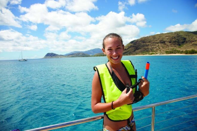 Honokohau: Kona Snorkel and Sail With Drinks and Snacks - Inclusions