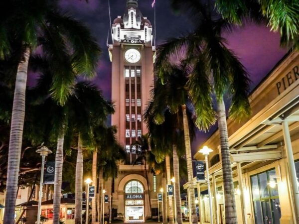 Honolulu: Downtown Ghostly Night Marchers Walking Tour - Authentic Hawaiian Culture