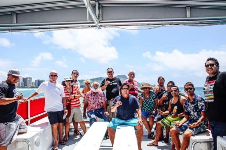 Honolulu: Glass Bottom Boat Tour Along Oahu's South Shore - Experience Highlights