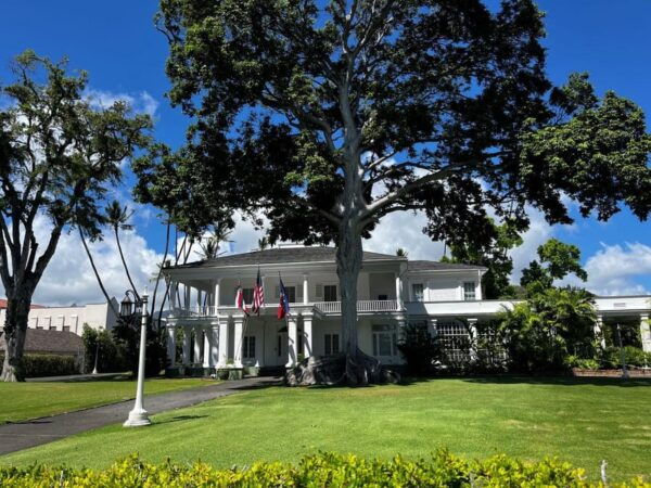 Honolulu: Island of the Gods Daytime Walking Tour - Captivating Stories of Ancient Night Marchers