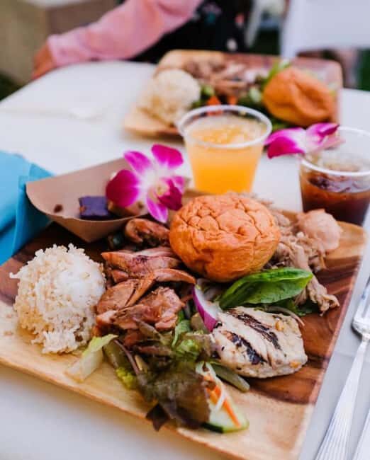 Honolulu: Ka Moana Luau Dinner and Show with Transportation - Good To Know