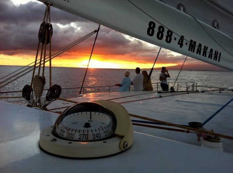 Honolulu Sunset Sail - Honolulu Sunset Sail: A Serene Voyage with Breathtaking Views