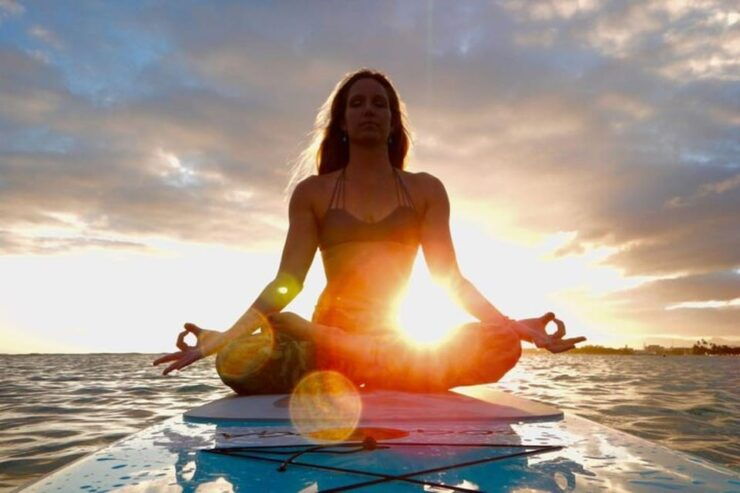 Honolulu: Sunset SUP Yoga Class - Experience Highlights
