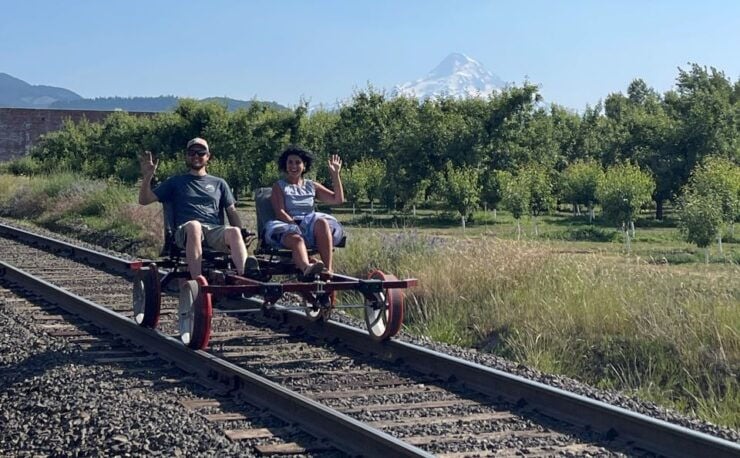 Hood River: Railbikes Experience - Activity Overview