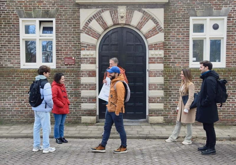 Hoorn: City Tour with Local Guide - FAQs